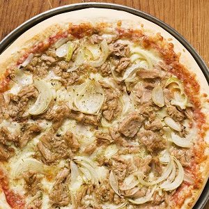 Pizza Tonno e Cipolla